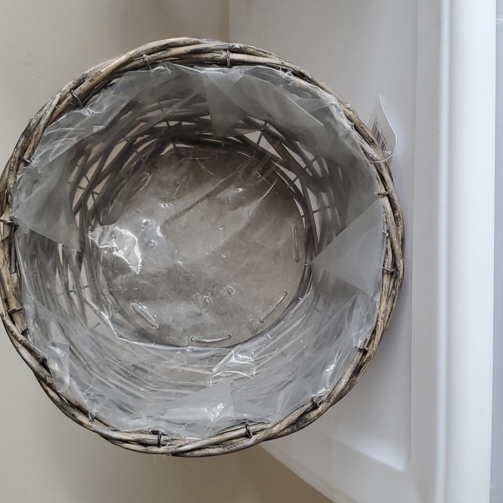 ASHLAND HOUSE PLANT CONTAINER - Picture 4 of 4